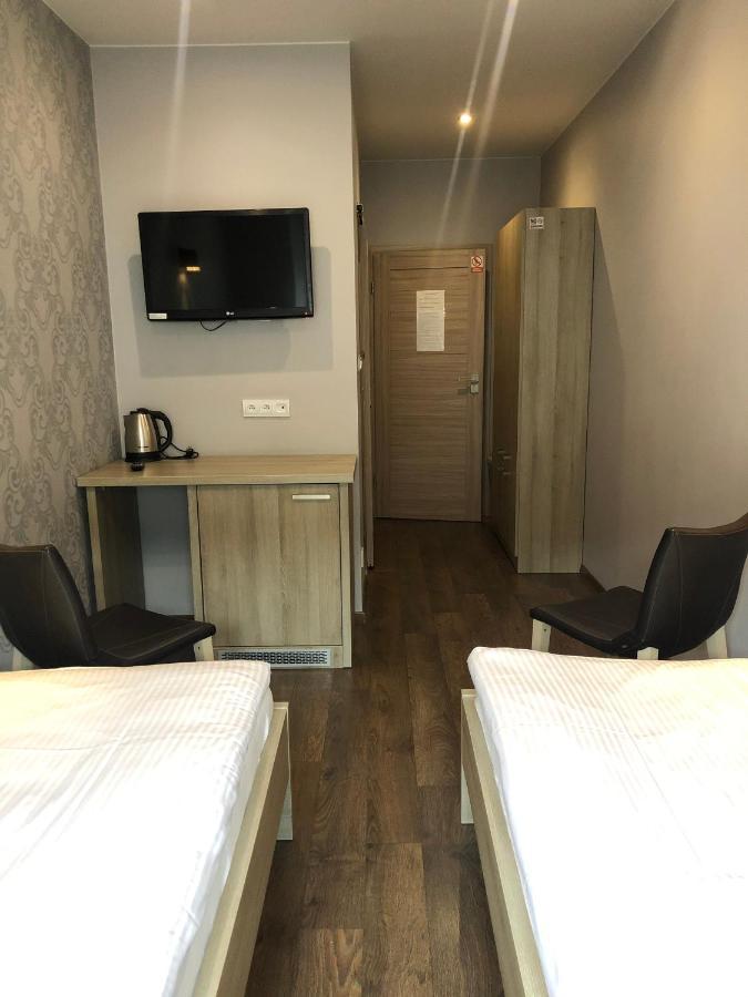 Hostel Promenada Жешув Экстерьер фото